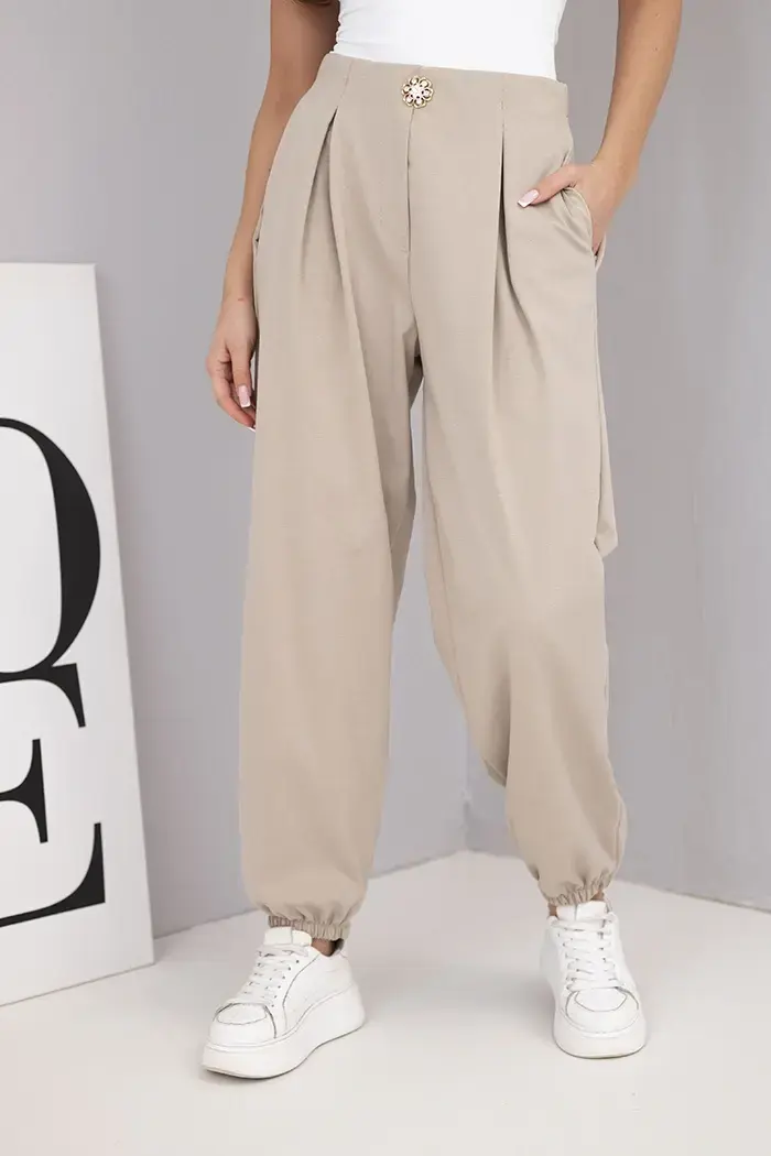 Kesi Włoski Dámské bavlněné kalhoty s vysokým pasem a ozdobným knoflíkem tmavě béžové