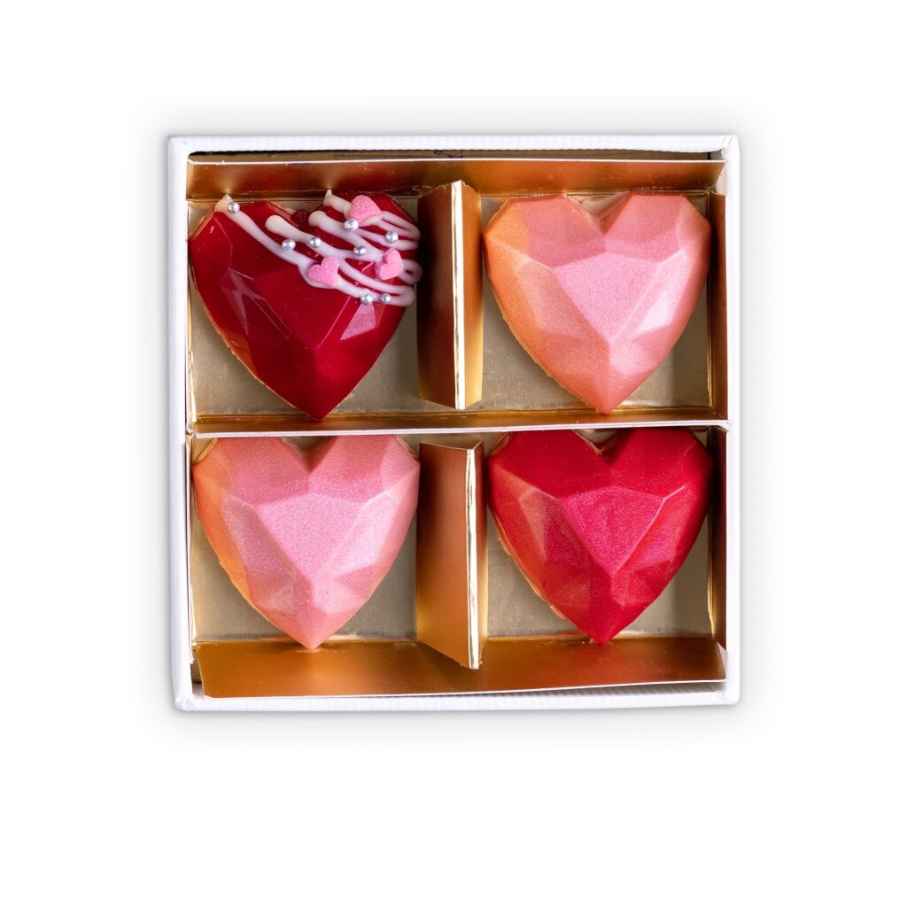 Dárková krabička srdíčkových pralinek 4 ks od Čokolandia