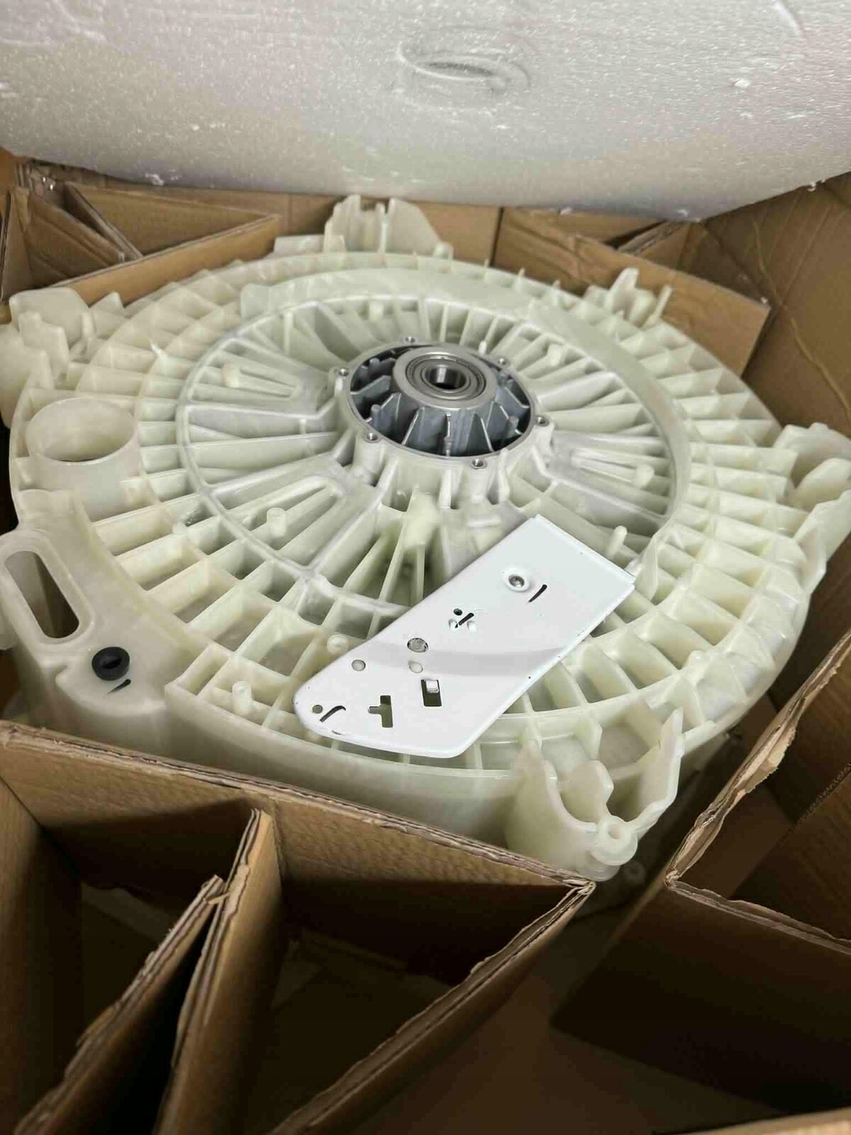 Samsung DC97-18841F Přední kryt bubnu pro pračku Samsung (DC9718841F)