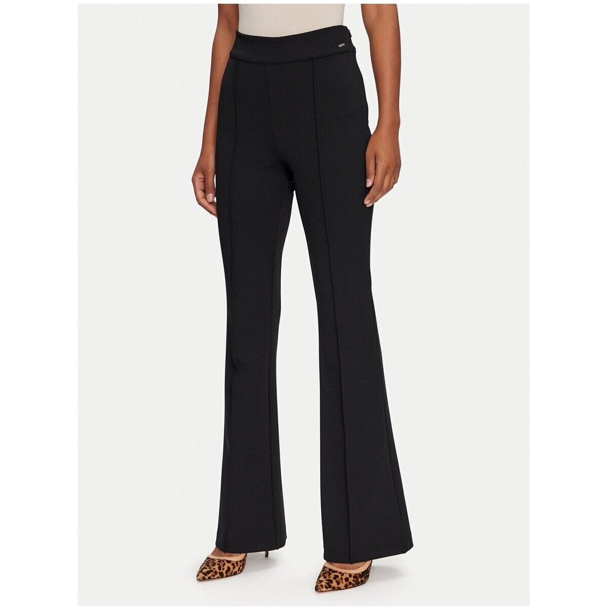 Guess  W4YB01 KCBO2  Černá