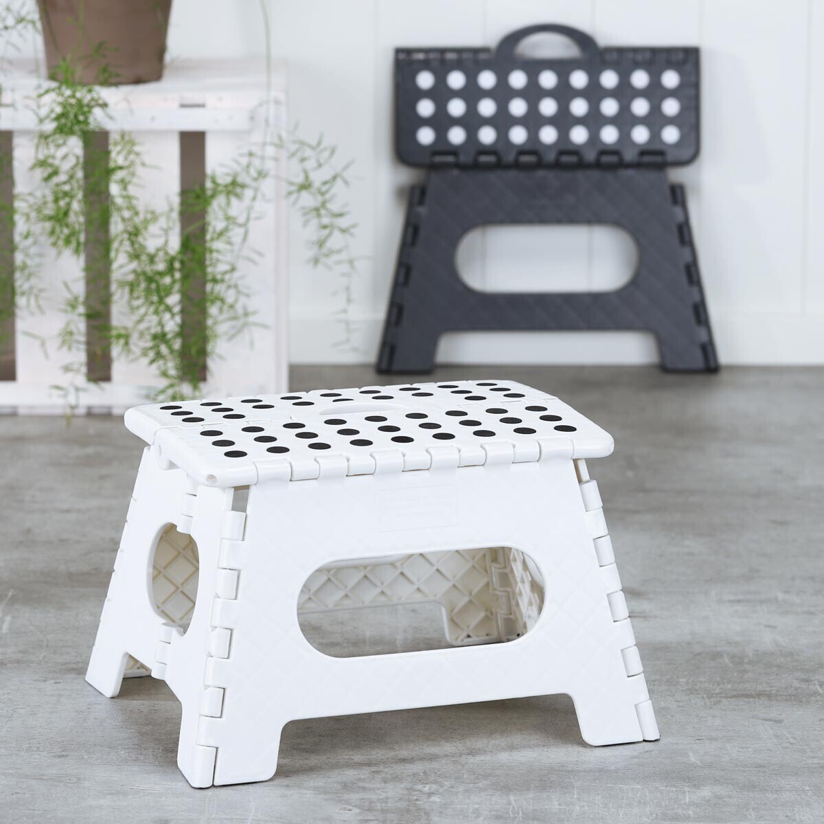 Haushalt international Plastová skládací stolička, bílá, nosnost 150 kg