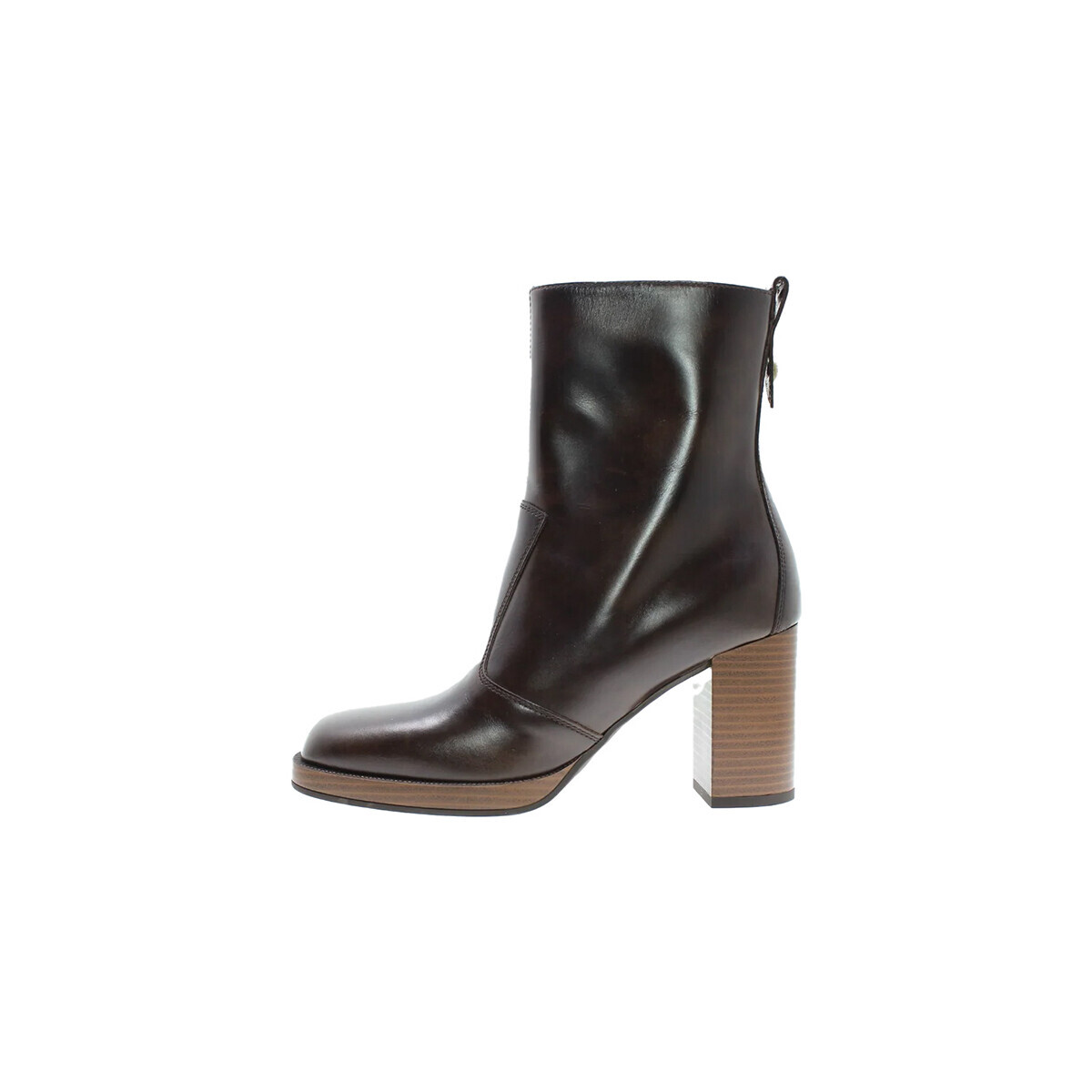 NeroGiardini  I305062D  Hnědá