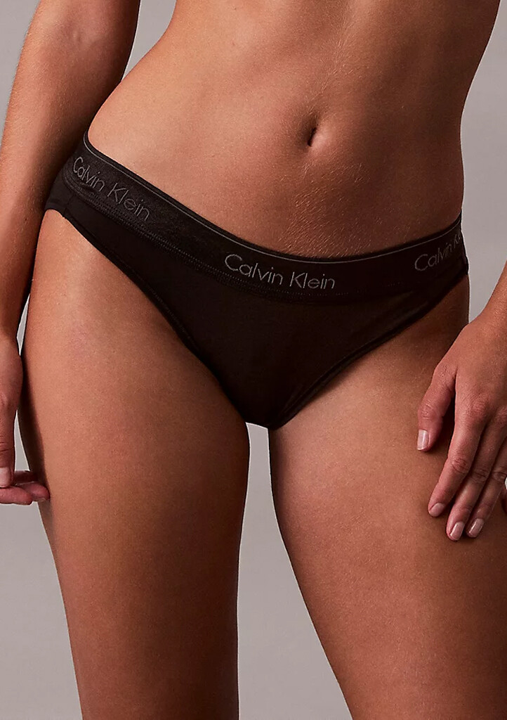 Dámské kalhotky Calvin Klein QF8827