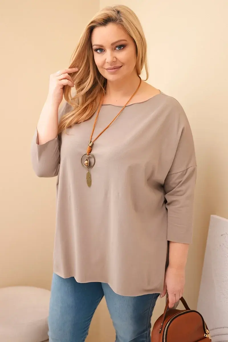 Kesi Plus Size asymetrická halenka s náhrdelníkem
