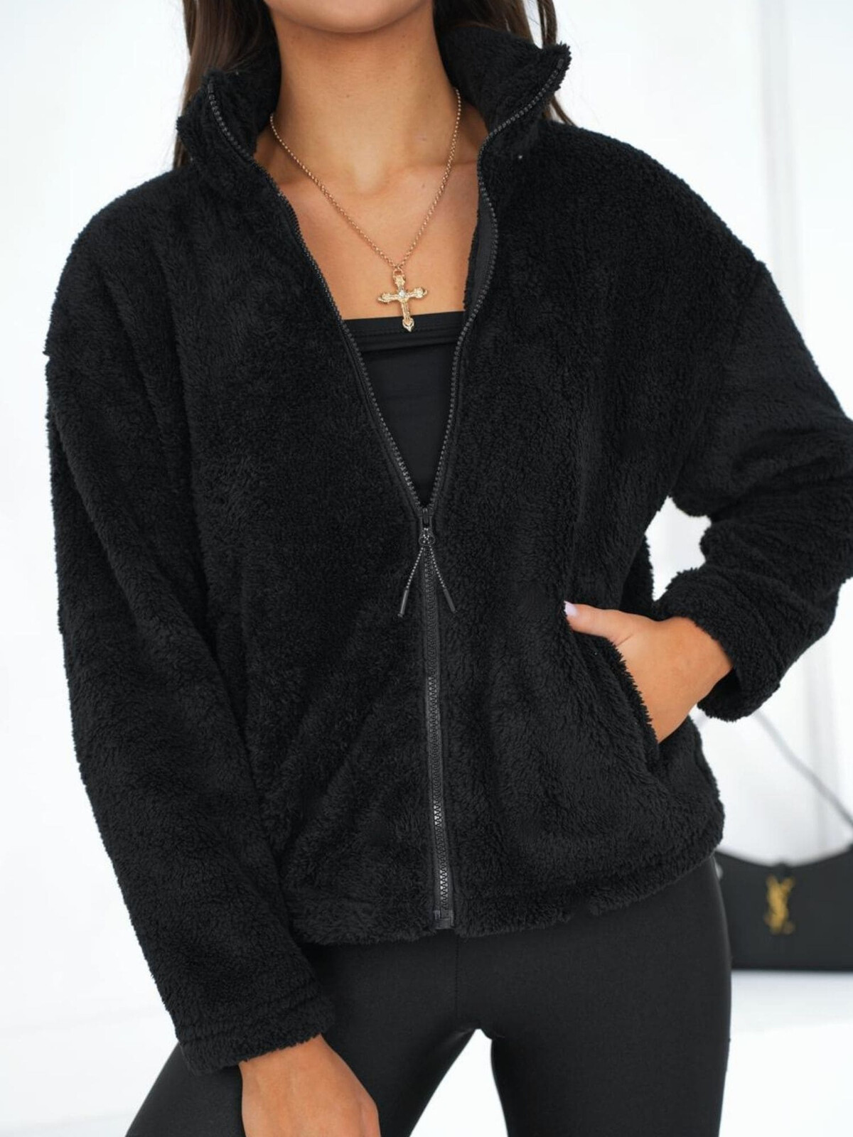 Černá fleecová mikina na zip