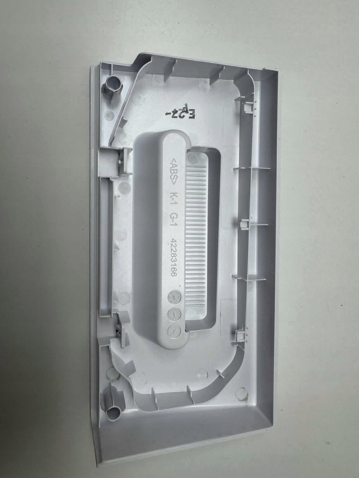 přední část zásuvky na prášek Lg EBZ64583407