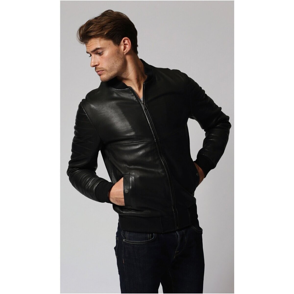 Le Temps des Cerises  LAM___BLACK  Černá