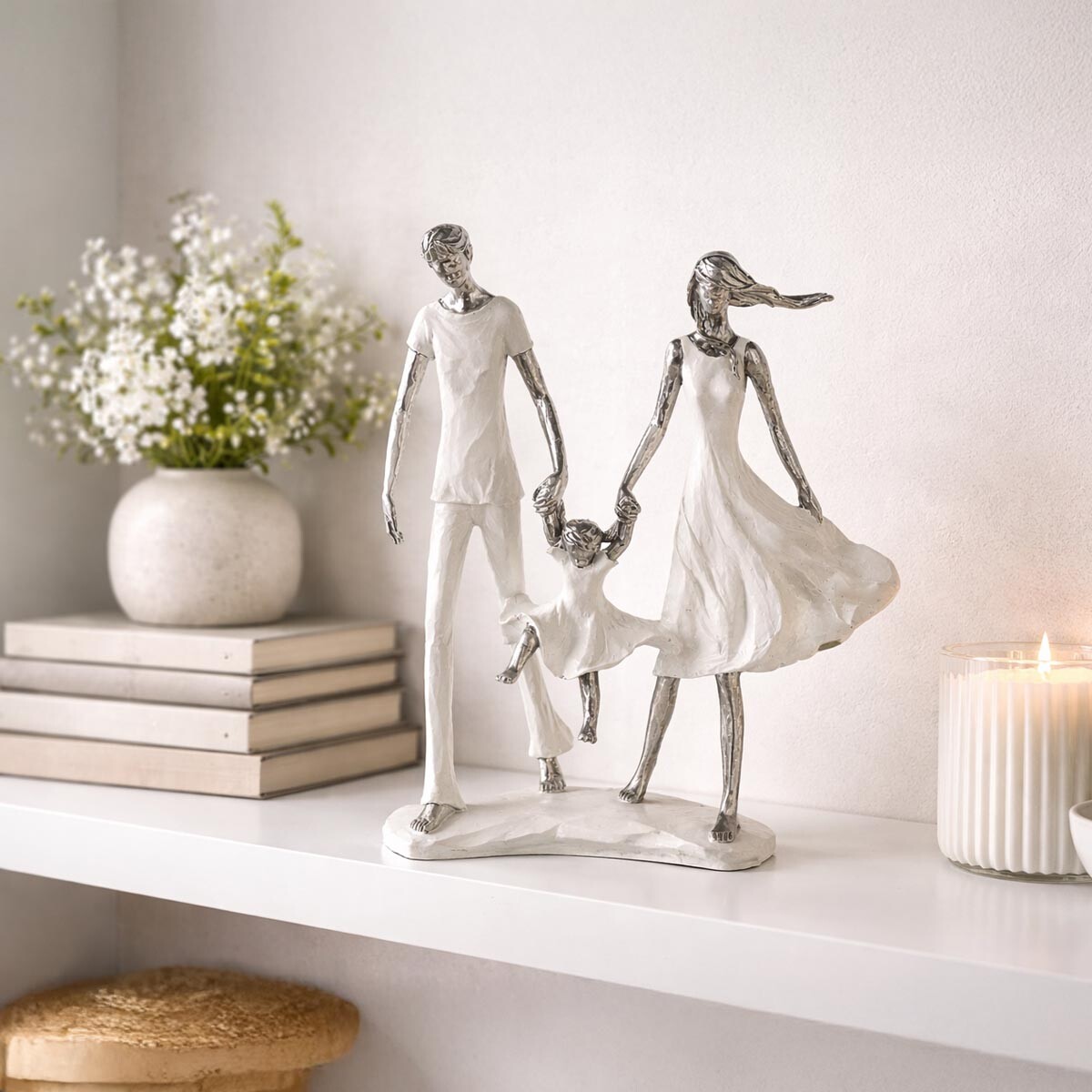 Soška Rodina, 3 členové, bílo/stříbrná barva