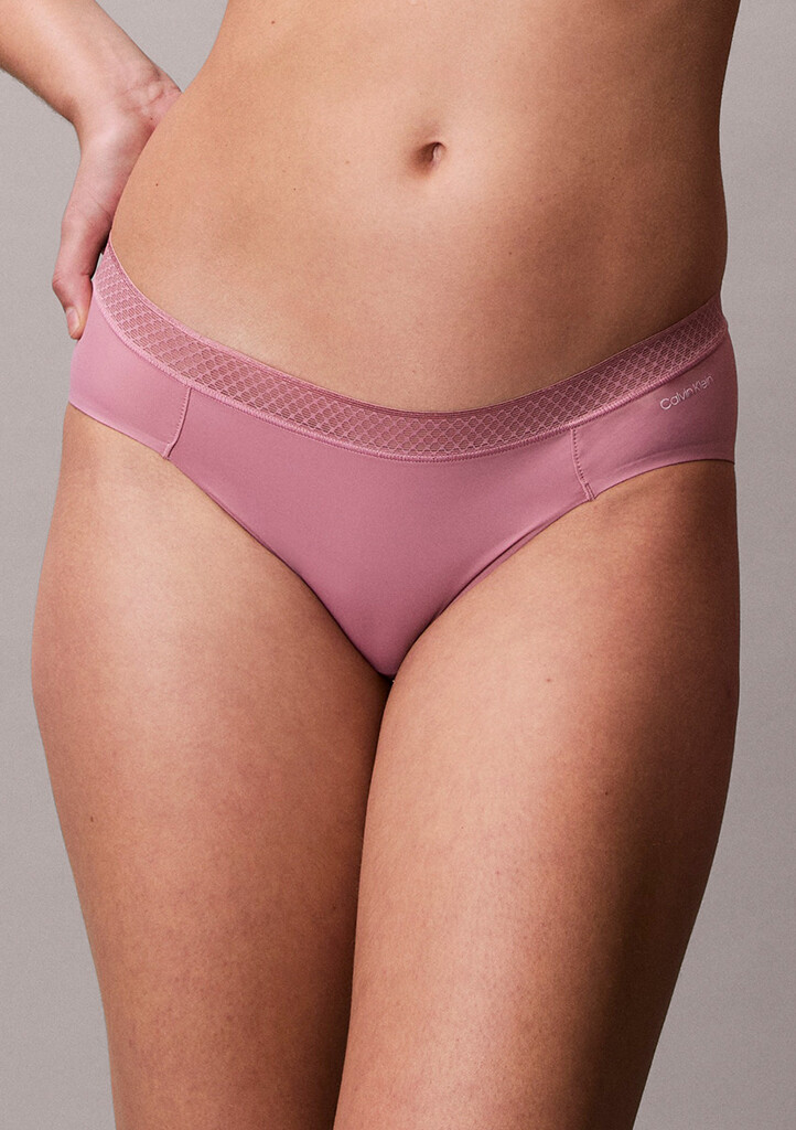 Dámská tanga Calvin Klein QF6307E