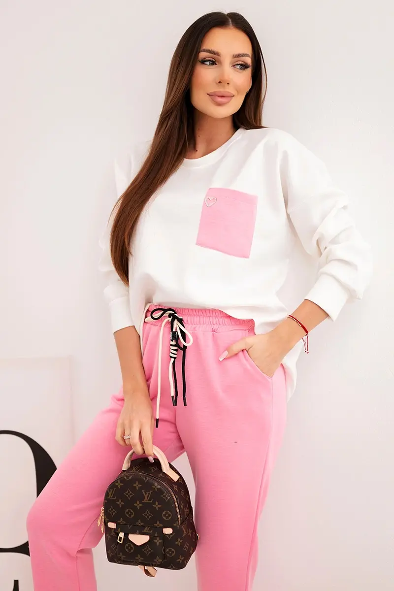 Dámská souprava Kesi s kontrastní kapsou