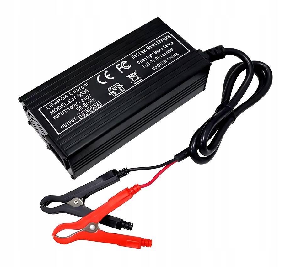 Nabíječka Usměrňovač VariCore V-14.6V 20A-EU pro akumulátory LiFePO4 12V 4S