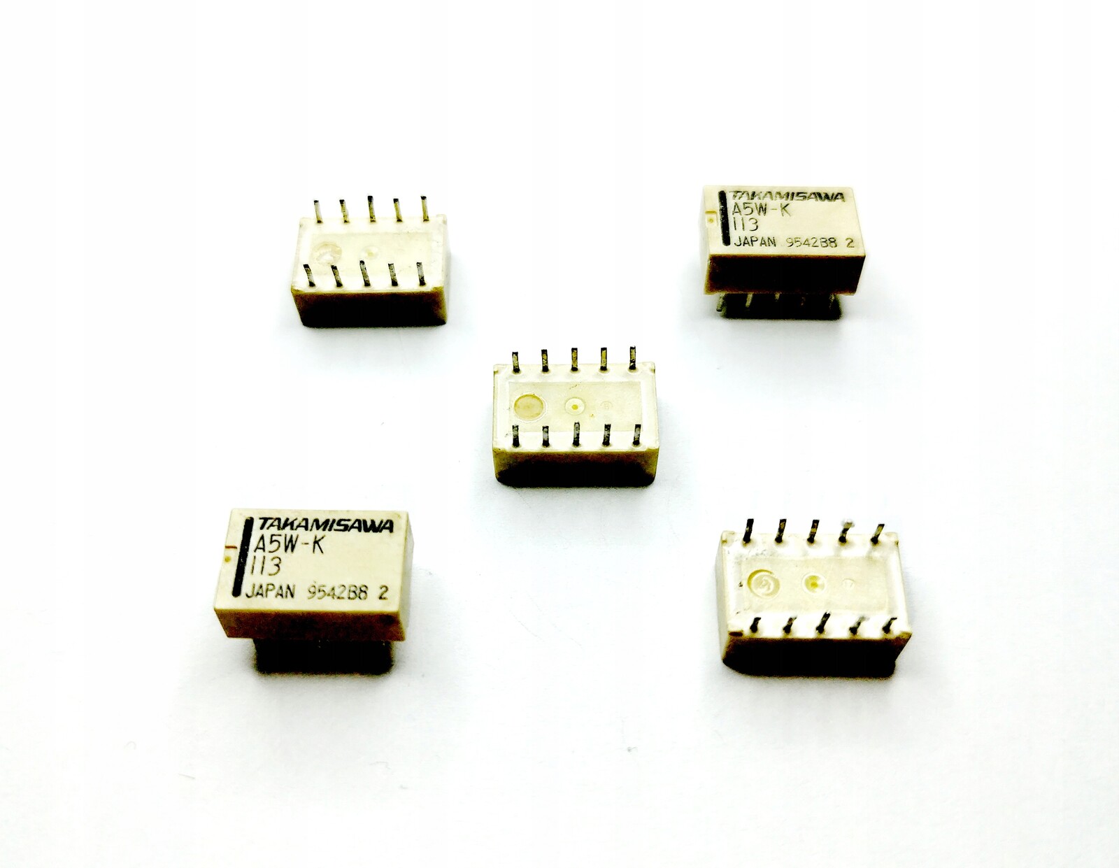 Relé Fujitsu , 4 kontakty 2xNC, 2xNO -5V 5 ks