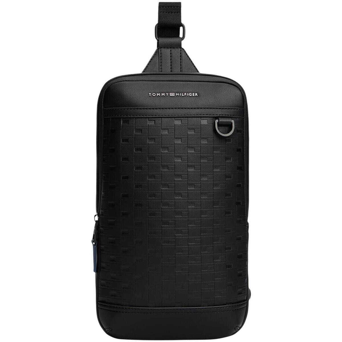 Tommy Hilfiger  TH MODERN SLINGPACK AM0AM14024  Černá