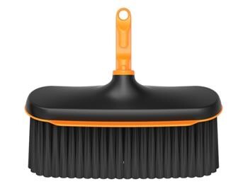 Fiskars Koště univerzální 27cm OneClick