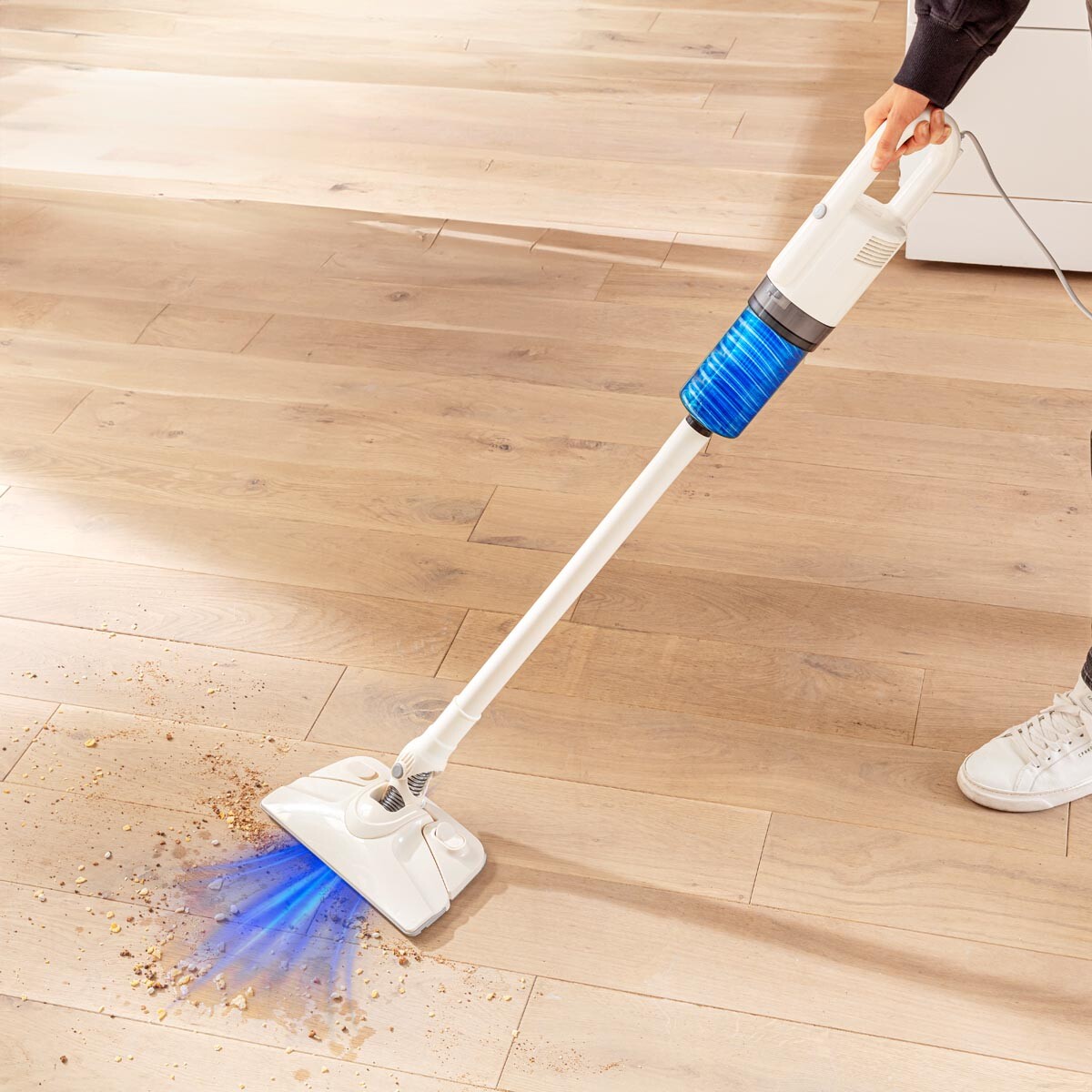 Vysavač s funkcí mopování 2v1