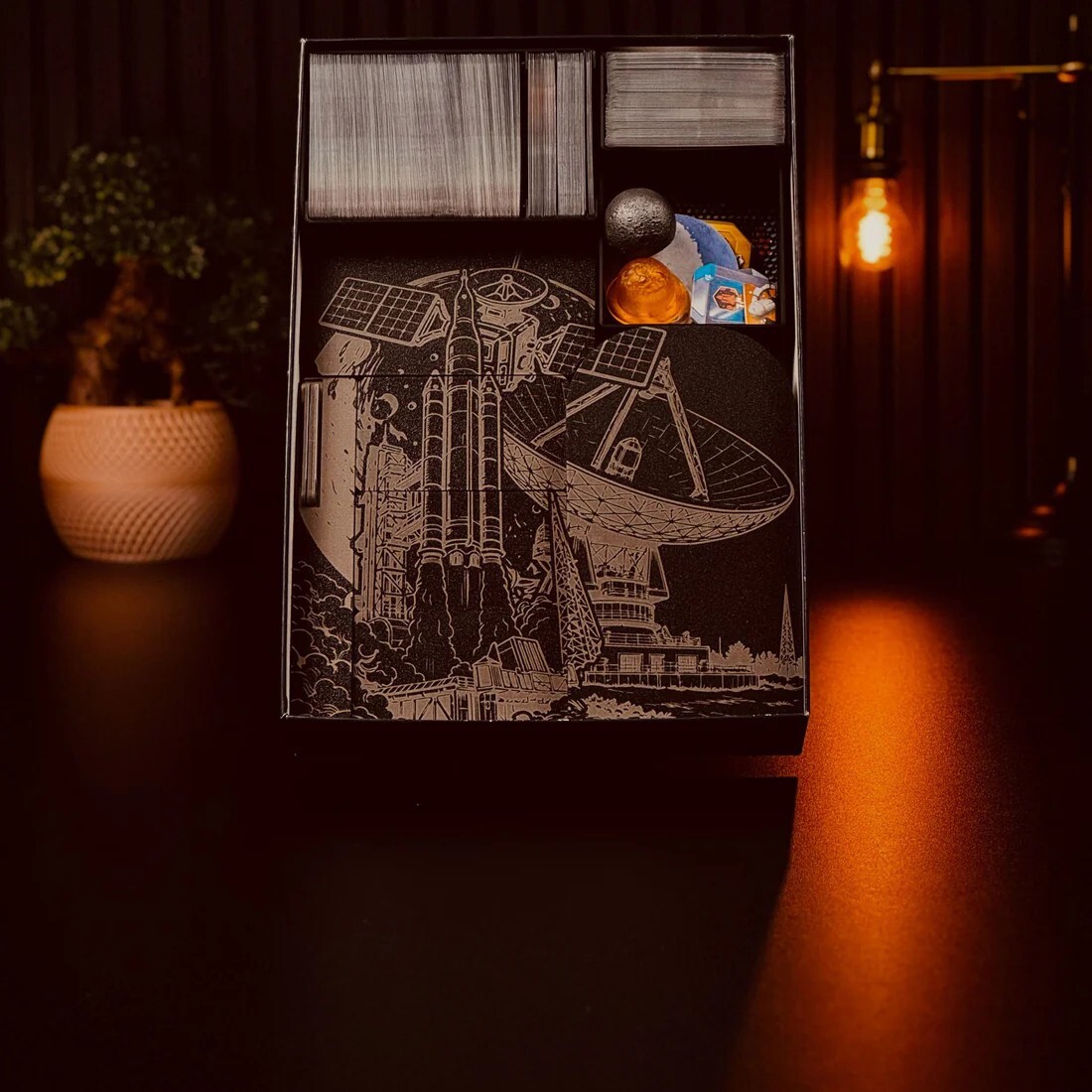 Woodneq SETI: Pátrání po mimozemské inteligenci - INSERT do hry Varianta: Černá