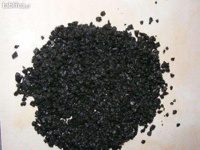 Černý stelivo písek kořen bonus