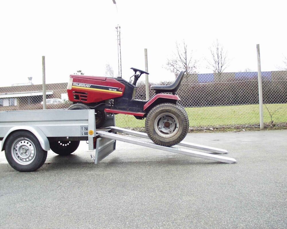 Metalmec Hliníkové nájezdy přímé MM010S0 - 2000 mm, max.nosnost 500 kg