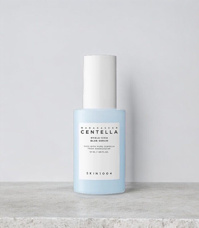 SKIN1004 - Madagascar Centella Hyalu-Cica Blue Serum - Hydratační sérum s kyselinou hyaluronovou 50ml