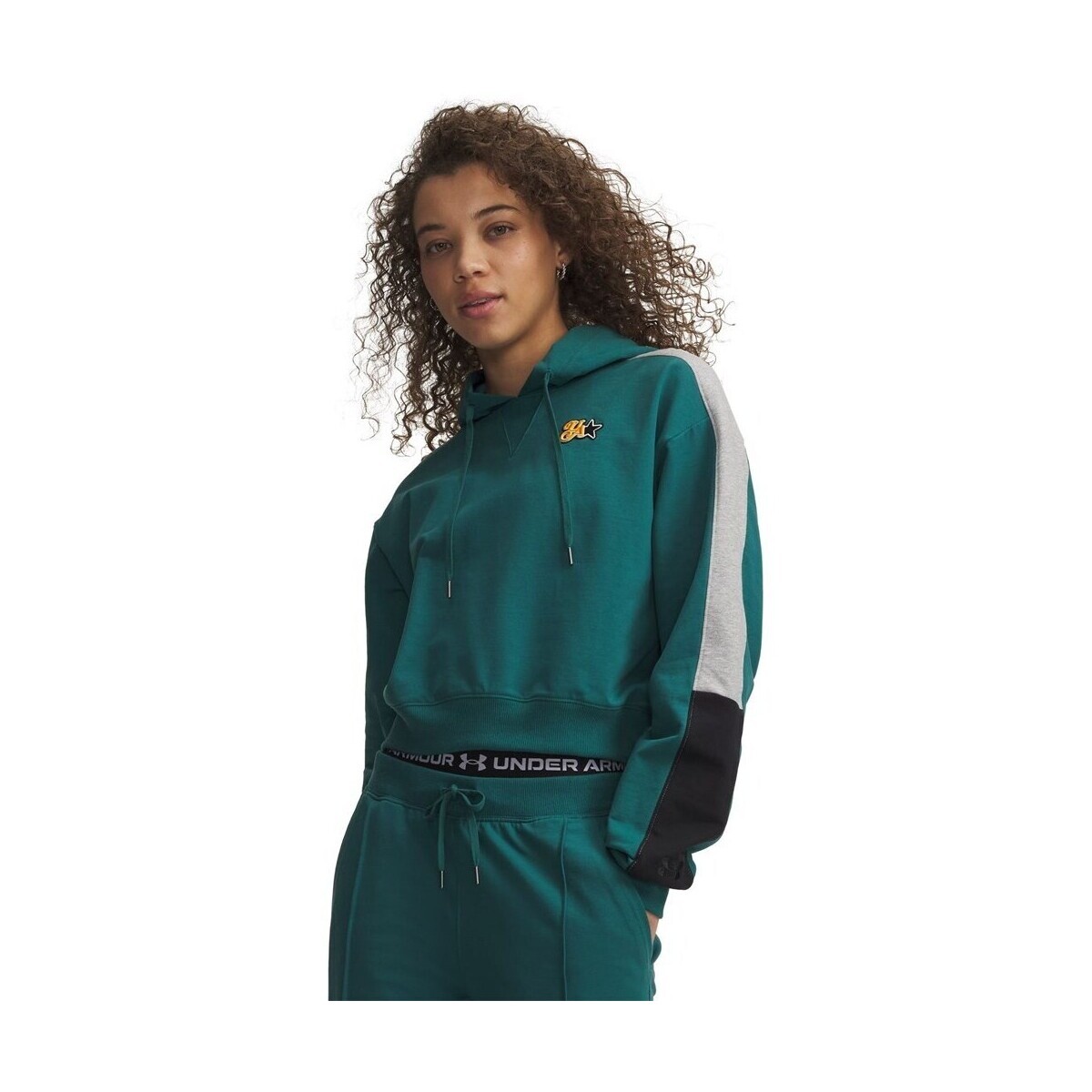 Under Armour  6009705338  ruznobarevne