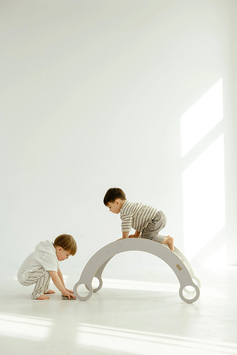 Dřevěná houpačka Montessori M - bílá