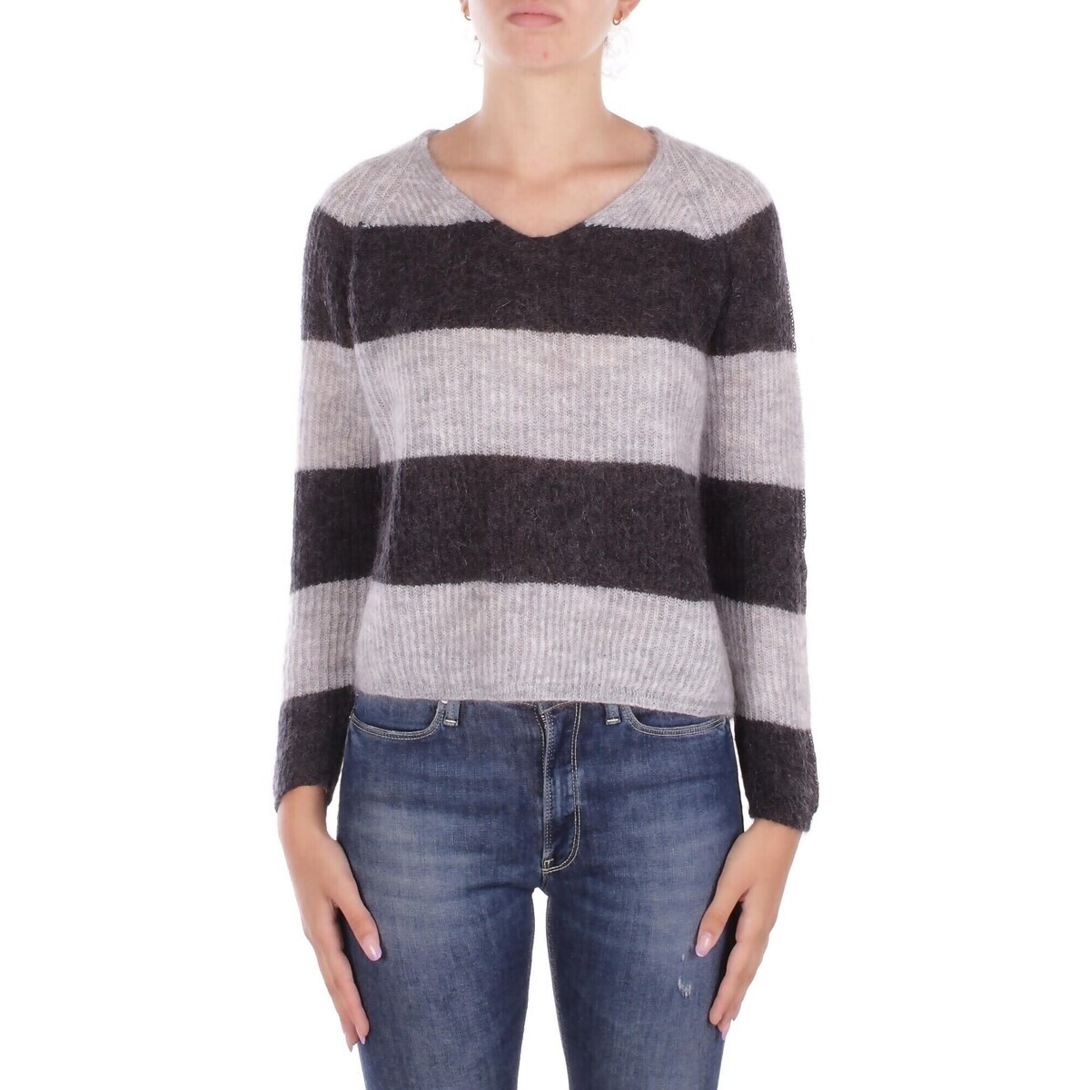 Max Mara  2526366178600  Šedá