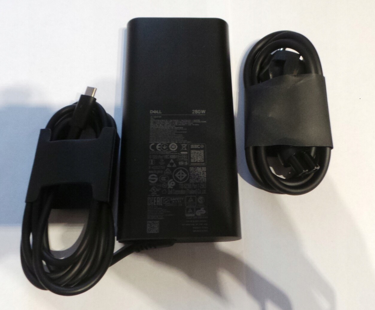 Zcela Nový originální napájecí adaptér Dell 280 W Usb-c GaN 450-BDZH