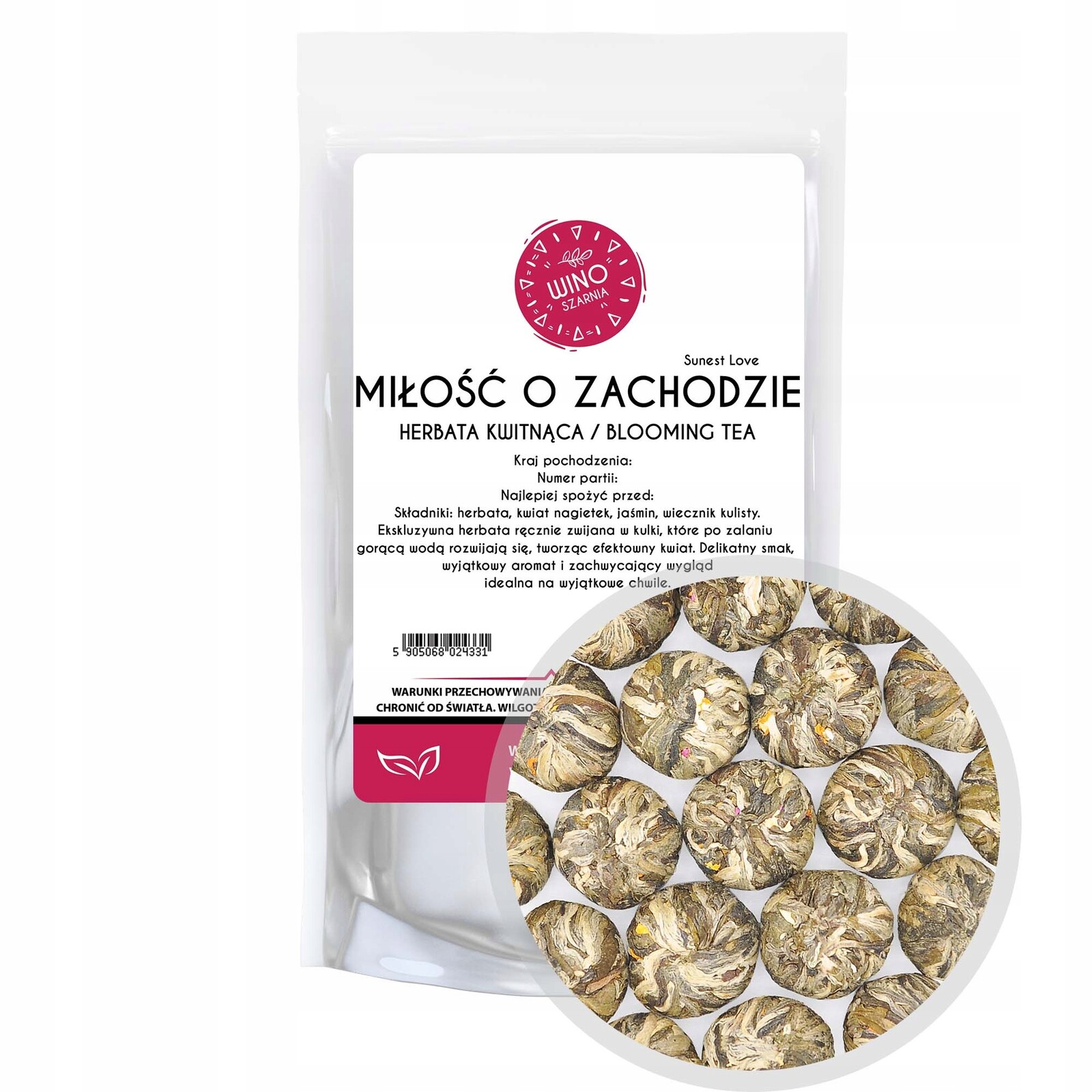 Winoszarnia Čaj Láska při západu slunce