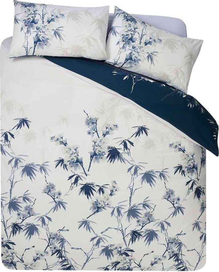 Tmavě modré/krémové 3dílné povlečení na dvoulůžko 200x200 cm Kyoto Floral – Catherine Lansfield