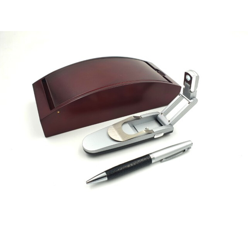 Pero a baterka v dřevěné krabičce - barevné