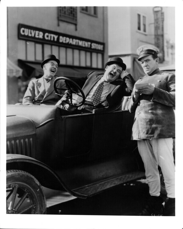 Archive Photos Plakát, Obraz - Stan Laurel And Oliver Hardy In, 30 × 40 cm