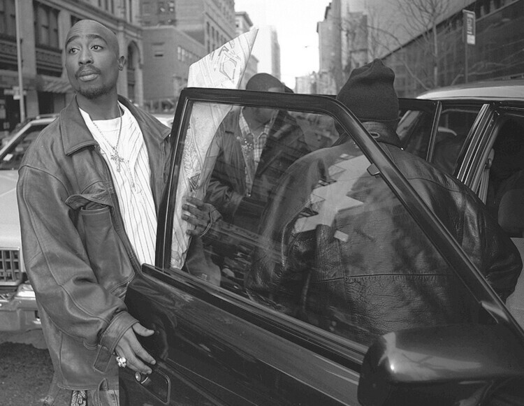 New York Daily News Archive Plakát, Obraz - Tupac Shakur outside criminal court, 40 × 30 cm