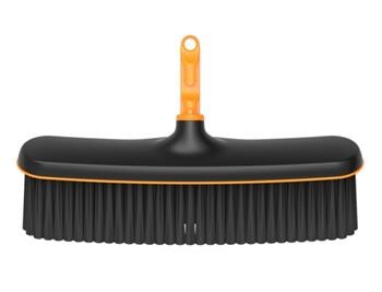 Fiskars Koště na terasy 36cm OneClick