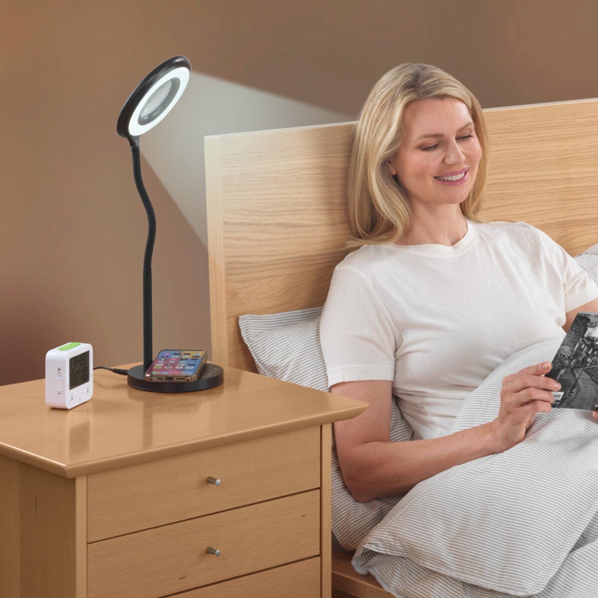 LED Stolní lampa s lupou, černá