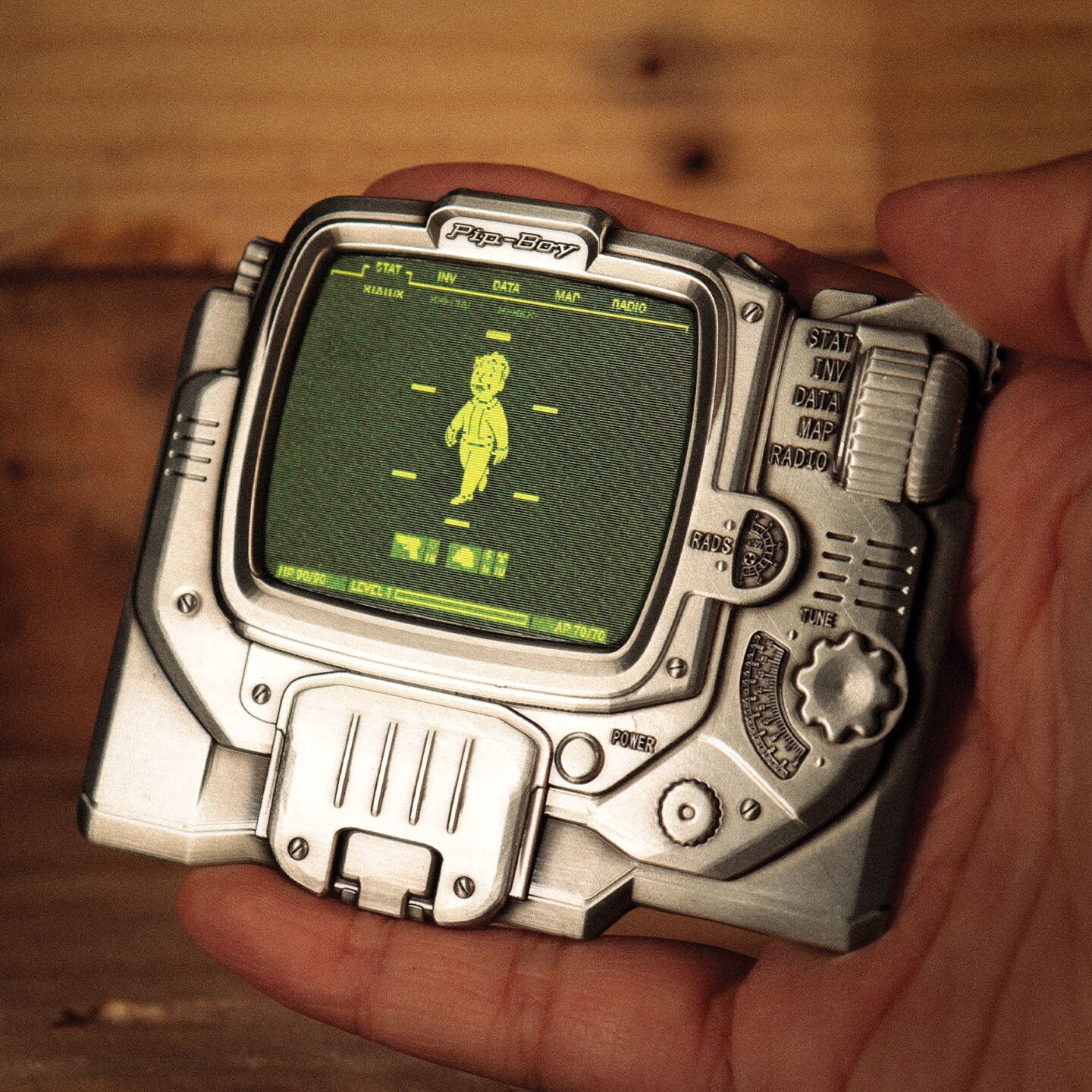 FaNaTtik | Fallout - sběratelská plaketa (Limited Edition) Pip-Boy