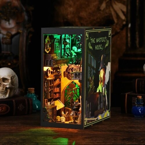 Book Nook sada - Čarodějův dům