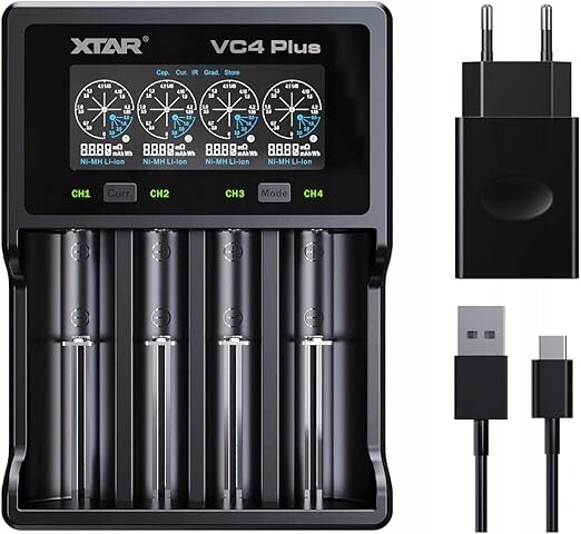 Xtar VC4 Plus – Rychlá 4-slotová akumulátorová nabíječka