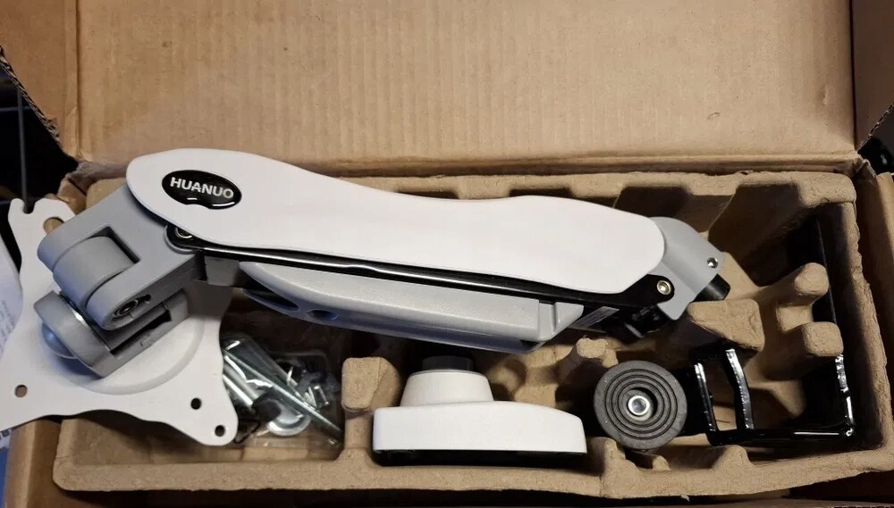 Držák na monitor 13-32