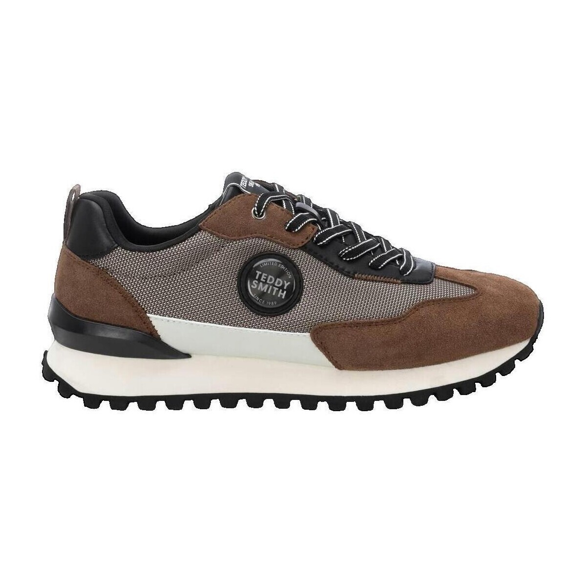 Teddy Smith  12000602  Hnědá