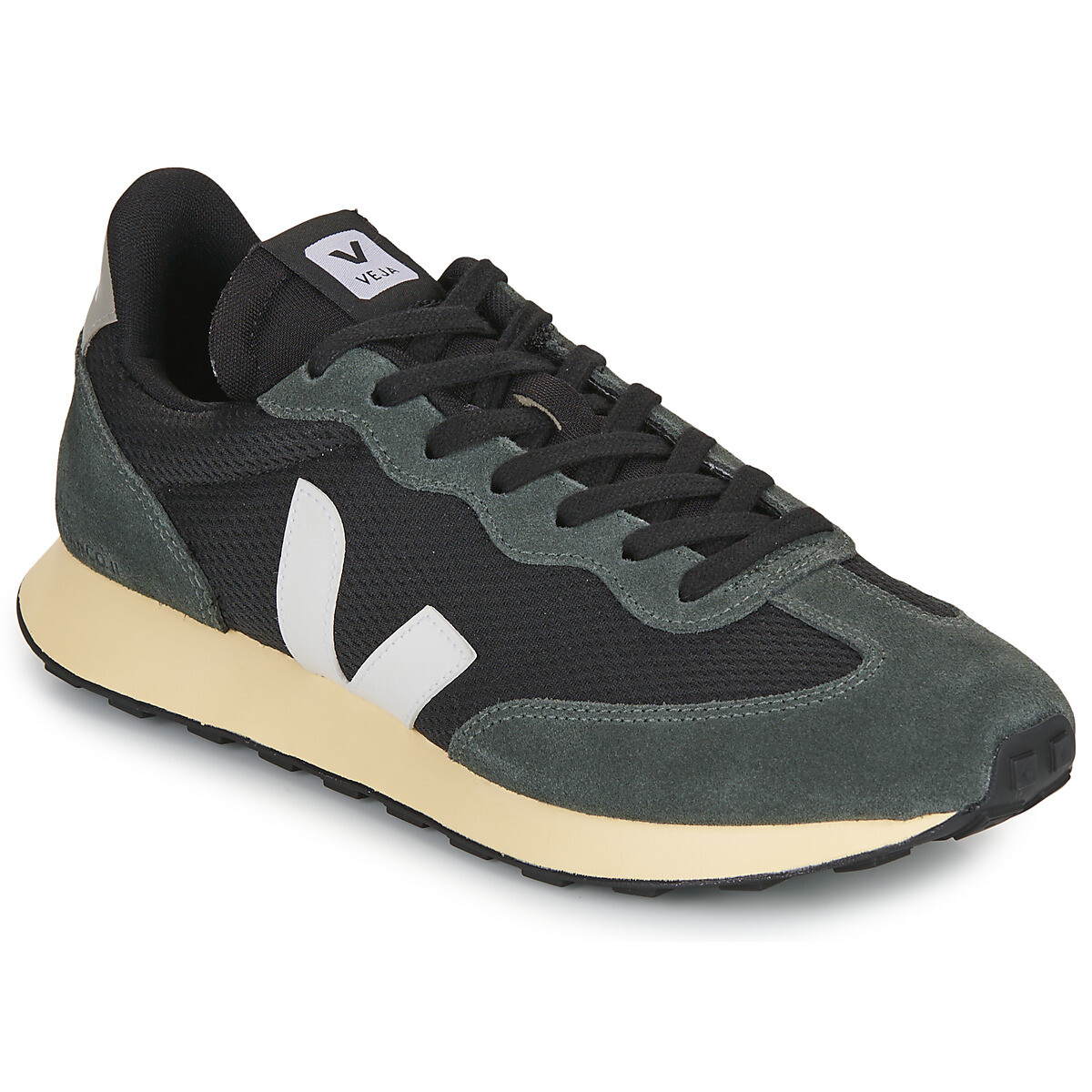 Veja  RIO BRANCO II  Černá