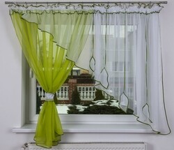 Voálová záclona listí zelené