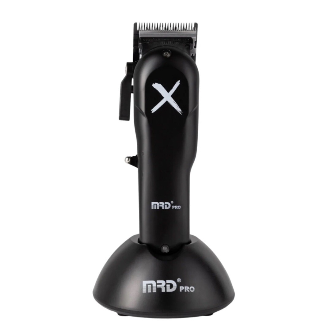 MRD Pro HC-3969X Clipper - střihací strojek se dvěma náhradními kryty + M22 - olej na mazání, 100 ml