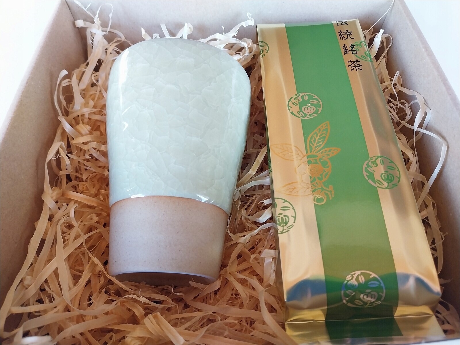 Dárková Sada Hrnek 200 Ml Čaj zelený 100 g, výroba Japonsko originál.