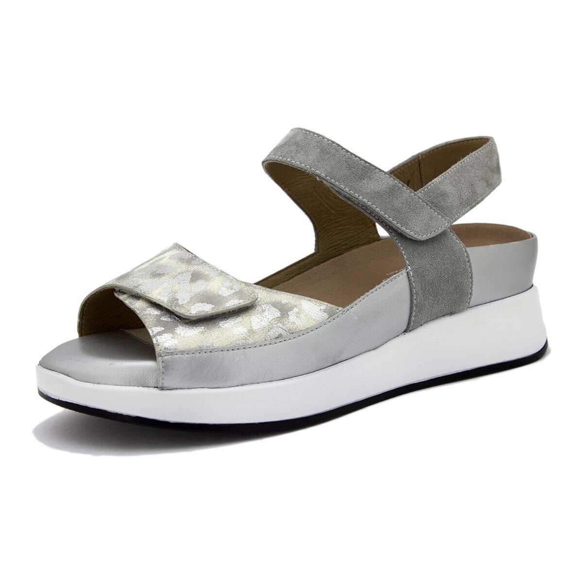 Piesanto  250422  Stříbrná