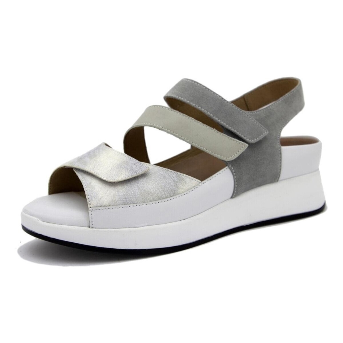 Piesanto  250423  Stříbrná