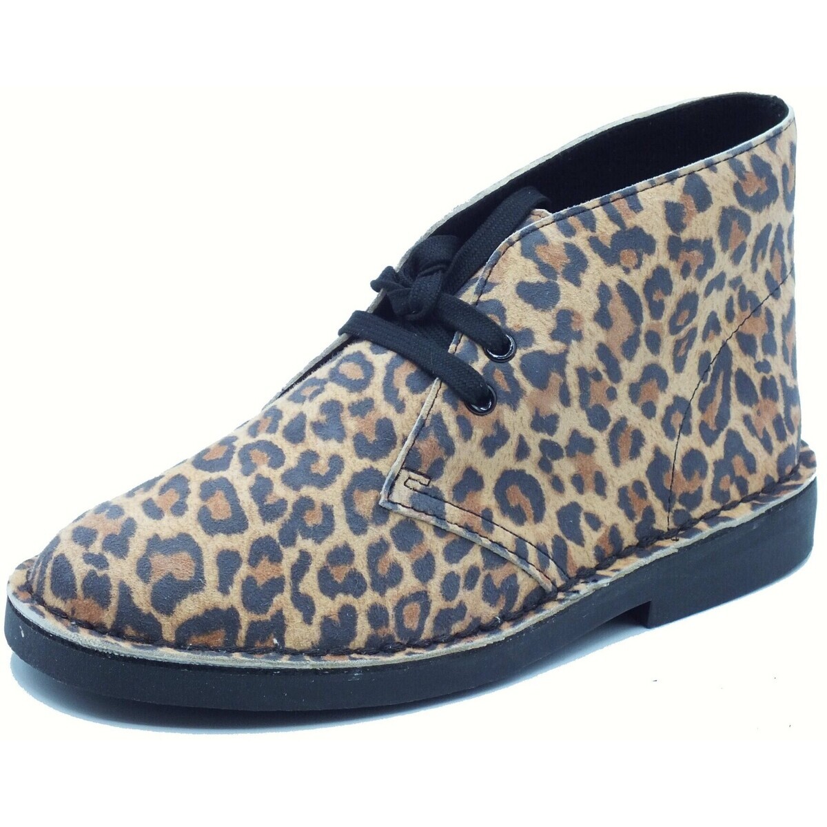 Clarks  Desert Bt Evo  ruznobarevne