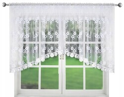 Krajková záclona s kytičkami 400 x 110 cm