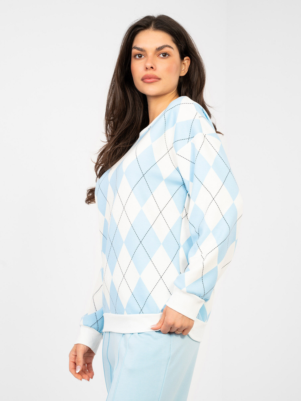 Pastelově modrá oversize mikina