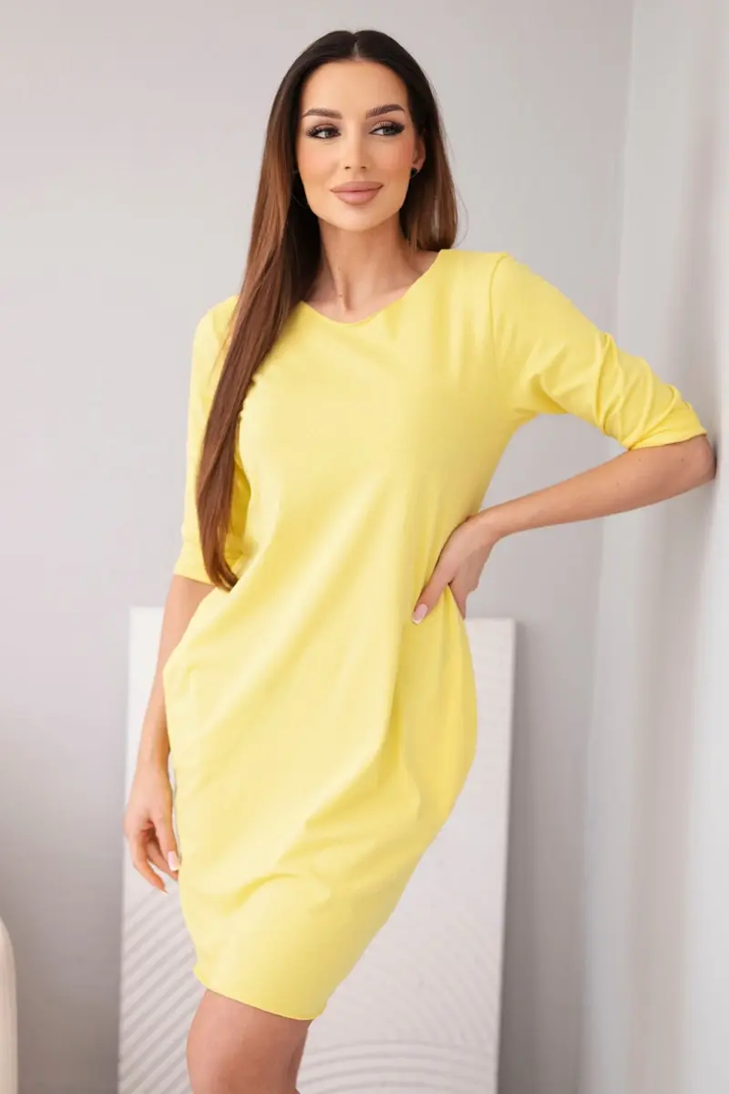 Dámské žluté šaty Kesi Włoski s kapsami a 3/4 rukávy