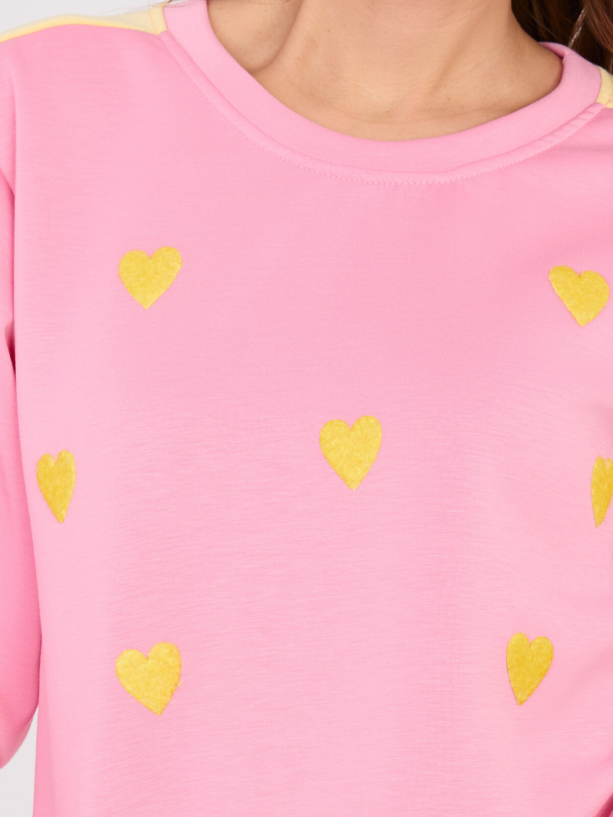 Růžový dresový komplet